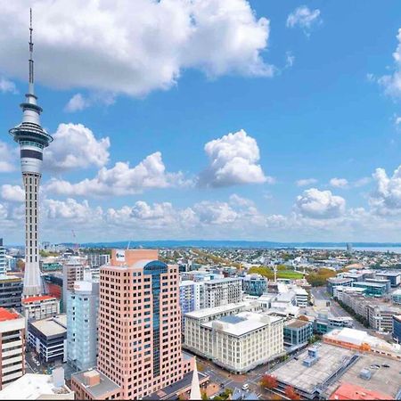 Top Floor Harbour View And Skytower View Apartment In Cbd Auckland Buitenkant foto