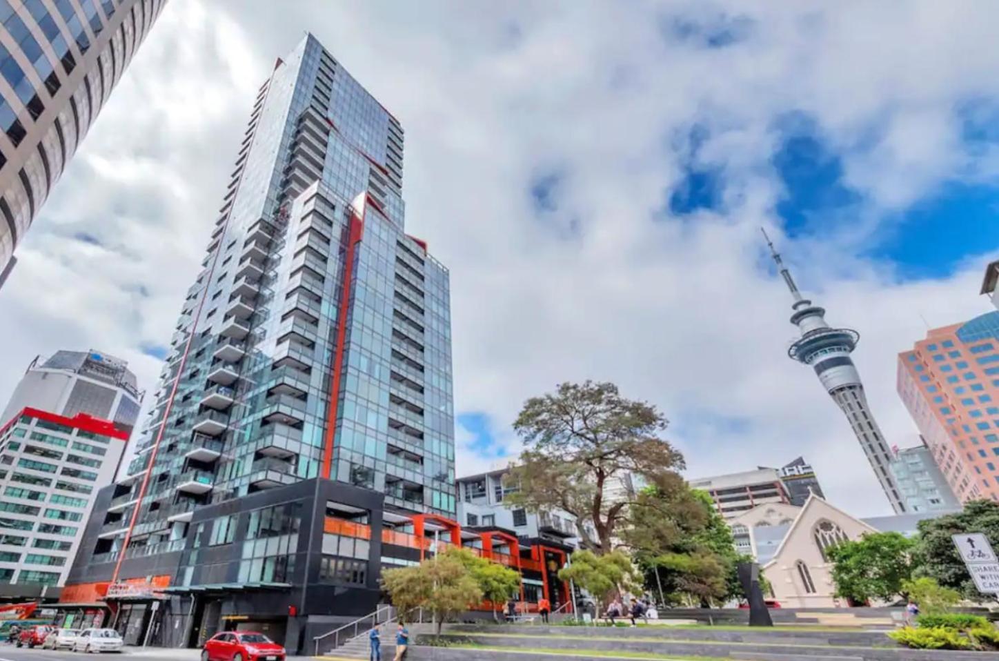 Top Floor Harbour View And Skytower View Apartment In Cbd Auckland Buitenkant foto