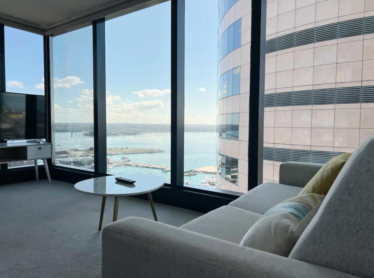 Top Floor Harbour View And Skytower View Apartment In Cbd Auckland Buitenkant foto
